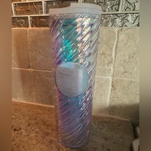 Starbucks 2022 Christmas Holiday White Iridescent 16oz Tumbler NEW